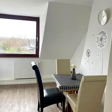 Homeberg - Feine 3 Zimmer, 4 Betten, 60qm In Lage *