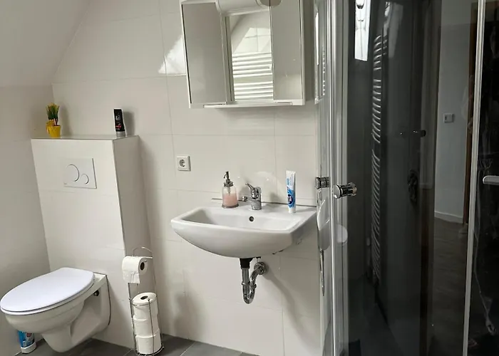 Lejlighed Homeberg - Feine 3 Zimmer, 4 Betten, 60qm In Lage Duisburg