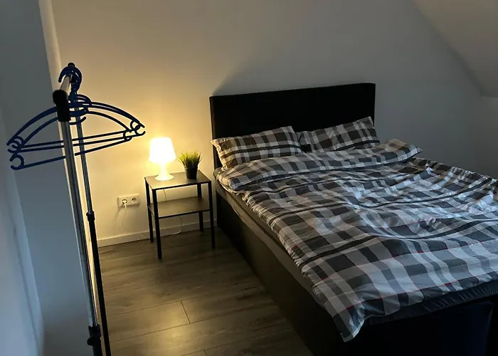 Lejlighed Homeberg - Feine 3 Zimmer, 4 Betten, 60qm In Lage Duisburg
