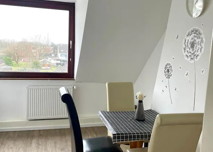 Homeberg - Feine 3 Zimmer, 4 Betten, 60qm In Lage *